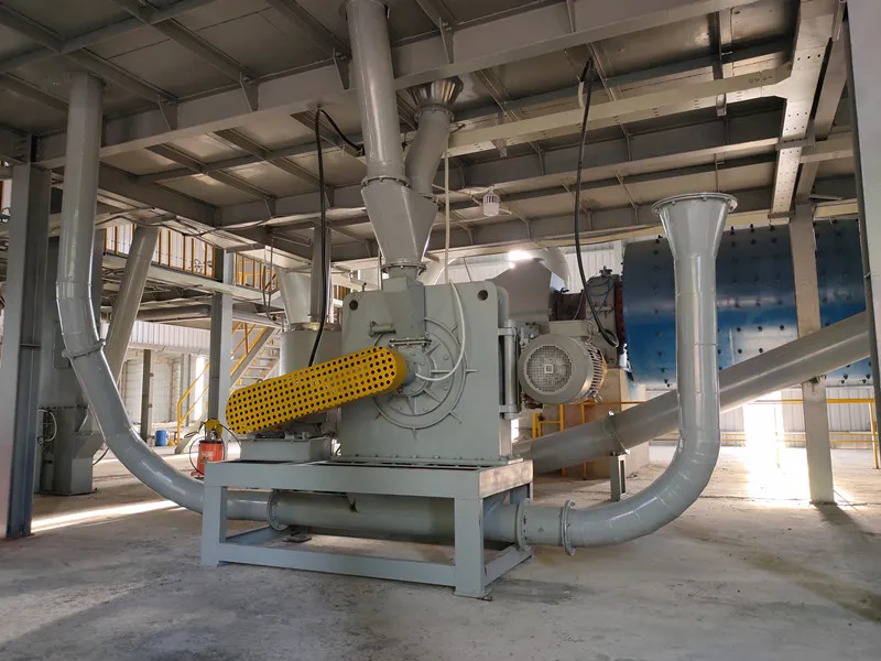Máquina de revestimento de moinho de pinos de carbonato de cálcio